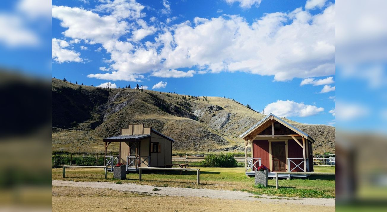 Chalet Historic Hat Creek, Cache-Creek, BC